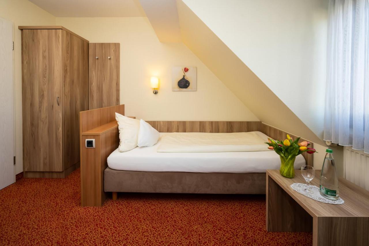 Ambient Hotel Am Europakanal Fürth Exteriör bild