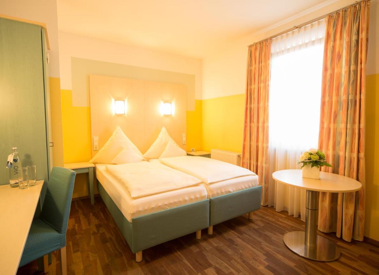 Ambient Hotel Am Europakanal Fürth Exteriör bild